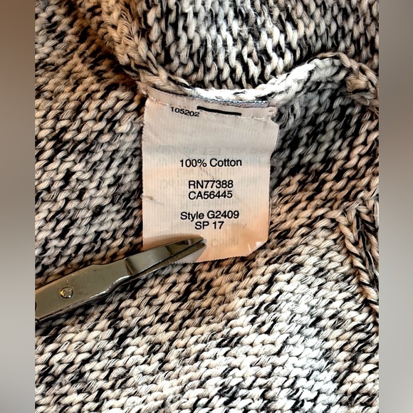 Madewell Midland Cardigan in Marled Aztec
Women’s Size Small - Picture 8 of 10